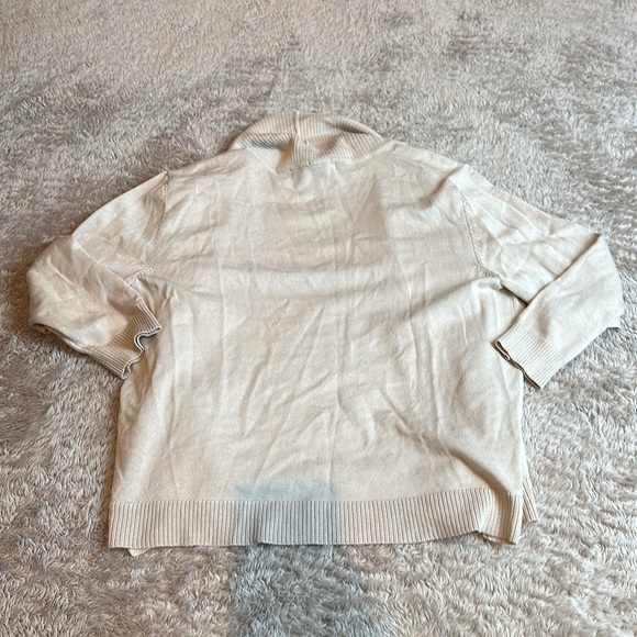 89th & Madison Cardigan - Picture 4 of 8